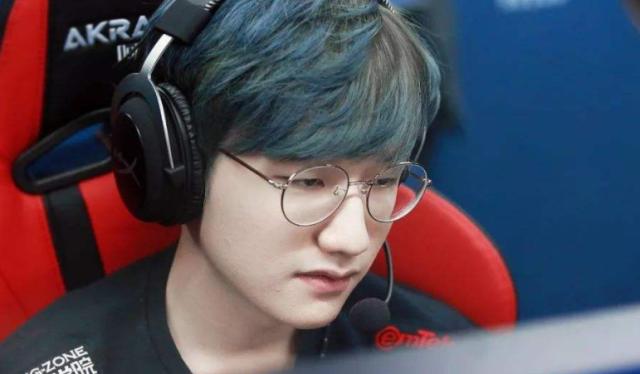 稳稳守住发 稳稳守住发