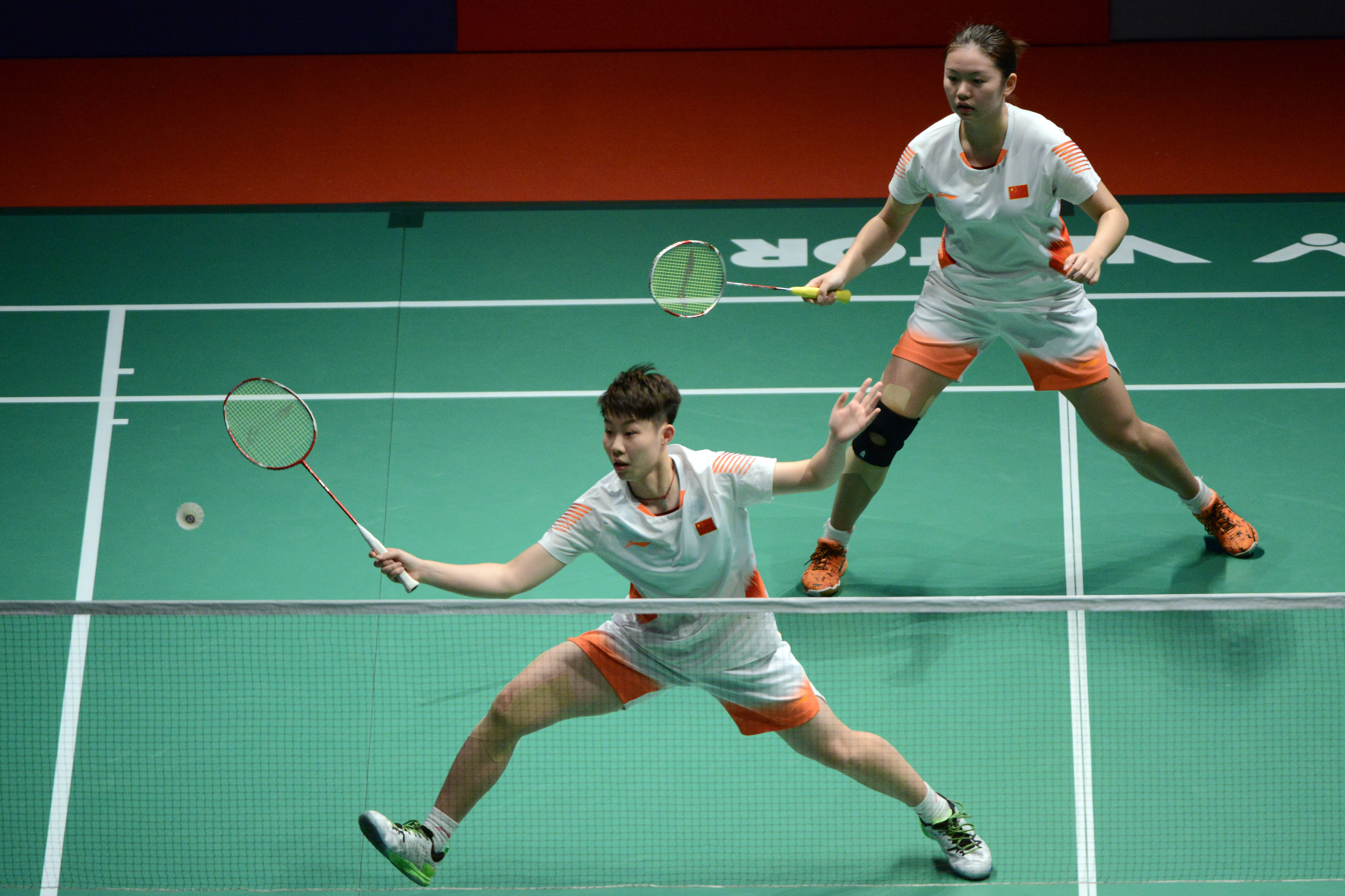 41+37！24岁！没退役，但也没人要了...