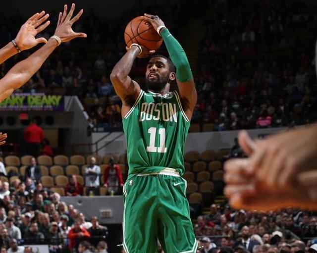 队在防守方 队在防守方